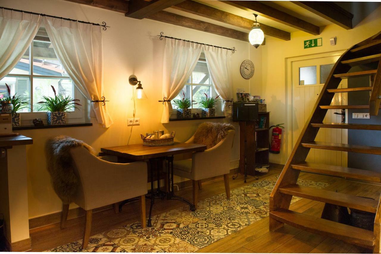 Bed And Breakfast Piekoo Belloo Weert Exteriör bild